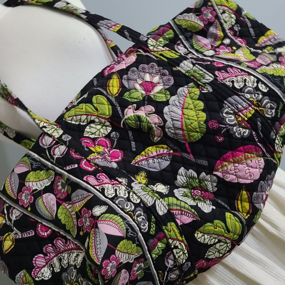 New Vintage Vera Bradley Large Duffle Bag Moon Blossoms Pattern Colorful Blk